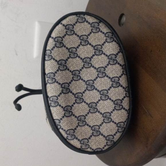 Authentic Vintage Gucci Interlocking GG Monogram Supreme Mini Drawstring Bucket - Picture 6 of 9